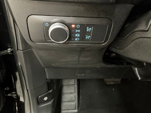 Used 2021 Ford Escape SE w/ Cold Weather Package AWD/4WD image 20