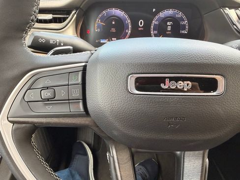 Used 2026 Jeep Grand Cherokee L 4WD image 21