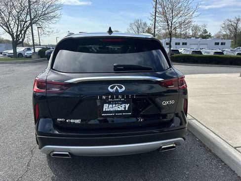 Certified 2025 INFINITI QX50 Luxe AWD/4WD image 7