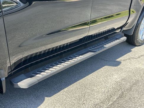 Used 2023 Chevrolet Silverado 1500 Custom RWD image 10