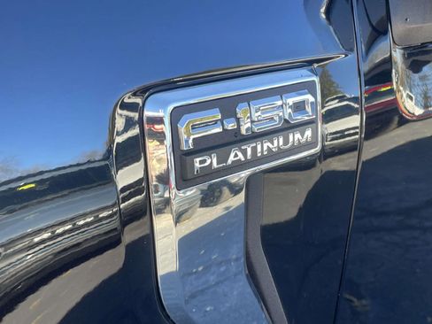 Certified 2022 Ford F150 Platinum w/ Equipment Group 701A High image 10