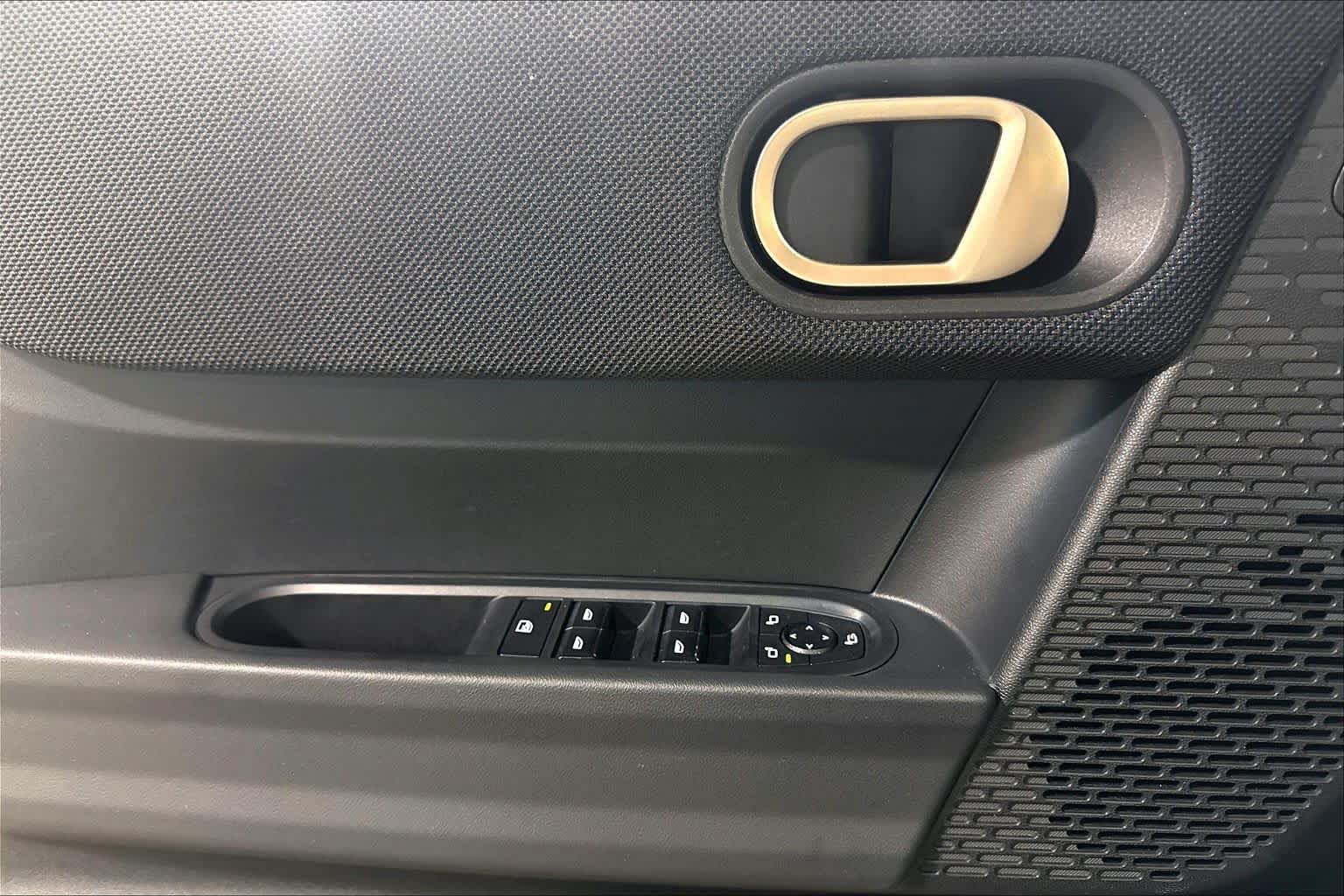 Used 2025 MINI Cooper S FWD image 35