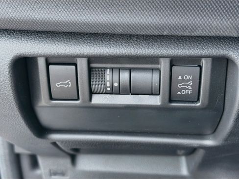 Used 2026 Subaru Forester Premium AWD/4WD image 34
