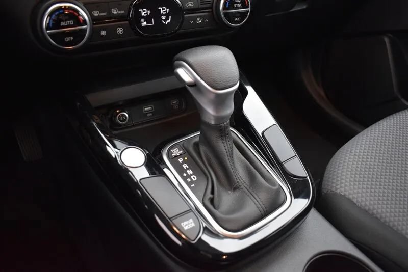 Used 2023 Kia Soul S FWD image 25