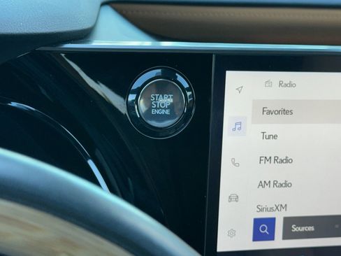 Used 2024 Lexus RX 350 Premium Plus w/ Convenience Package image 33