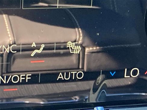 New 2026 GMC Acadia Elevation w/ Elevation Premium Package image 21