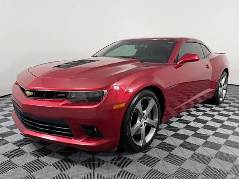 Used 2014 Chevrolet Camaro SS w/ RS Package RWD image 6