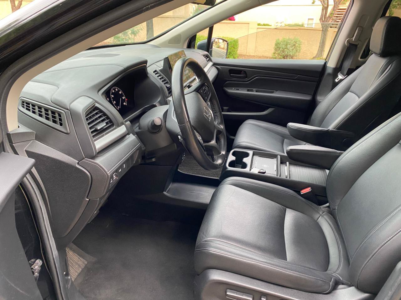 Used 2025 Honda Odyssey EX-L image 30