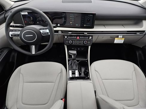 New 2026 Hyundai Tucson SE FWD image 25