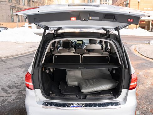 Used 2017 Mercedes-Benz GLS 550 4MATIC image 54