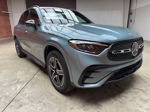 New 2026 Mercedes-Benz GLC 300 GLC 300 image 7