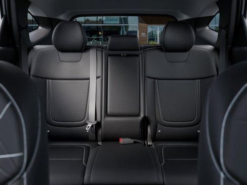 New 2026 Hyundai Tucson SE image 12