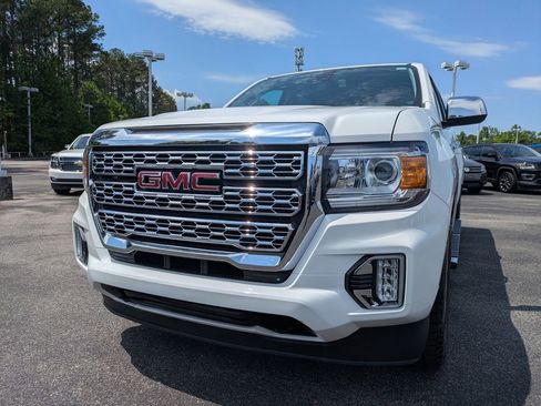 Used 2022 GMC Canyon Denali AWD/4WD image 11