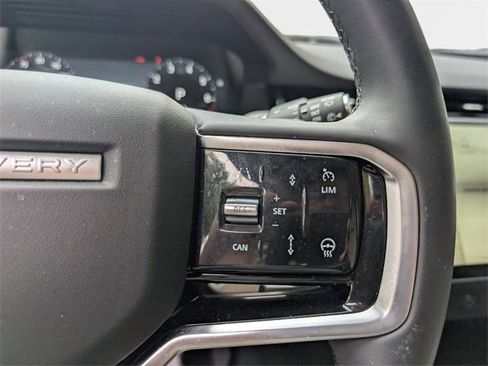 Used 2024 Land Rover Discovery Sport S image 22