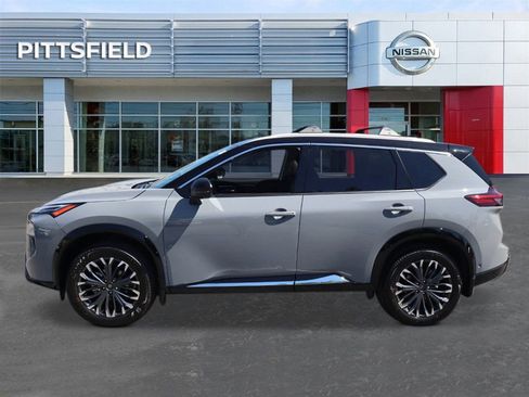 New 2026 Nissan Rogue Platinum w/ Platinum Premium Package image 6