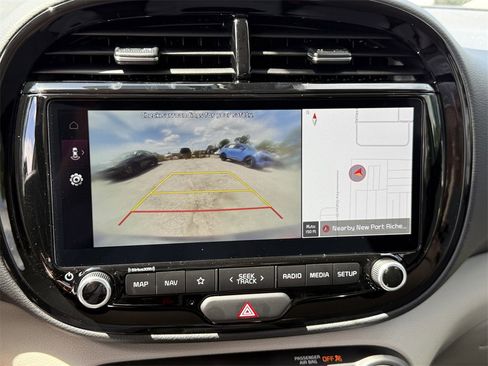 New 2025 Kia Soul EX image 23