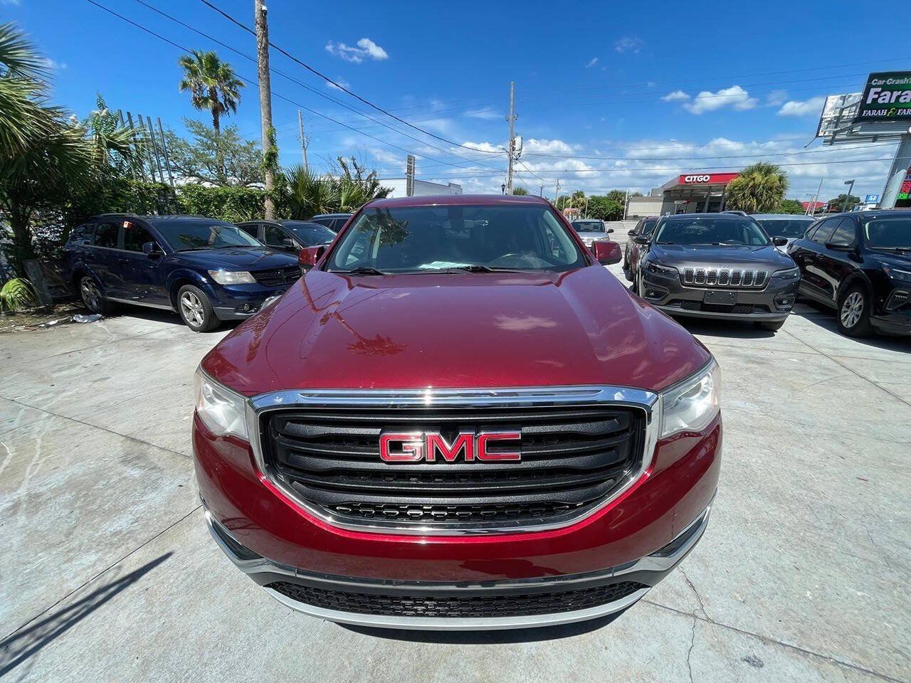 Used 2018 GMC Acadia SLE AWD/4WD image 1