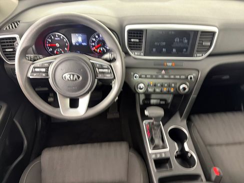 Used 2021 Kia Sportage LX AWD/4WD image 14