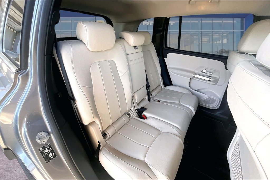Used 2021 Mercedes-Benz GLB 250 image 19