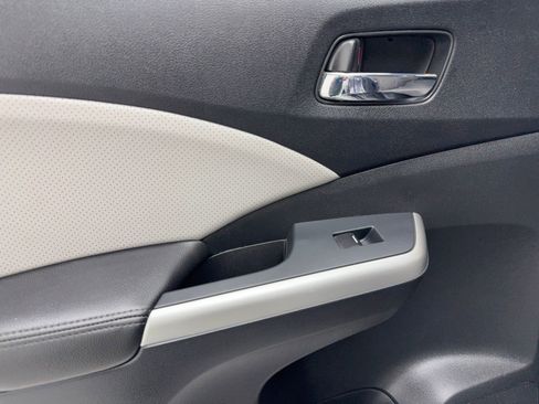 Used 2015 Honda CR-V Touring image 39