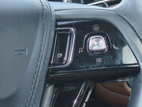 Used 2022 Lincoln Aviator Reserve w/ Equipment Group 201A AWD/4WD image 26