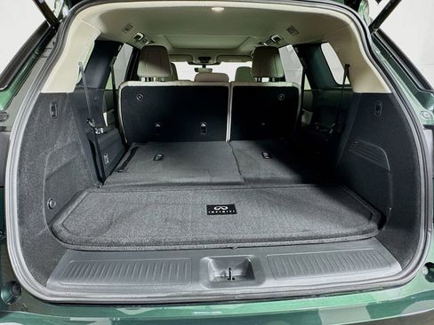 Certified 2026 INFINITI QX60 Luxe w/ Family Package image 33