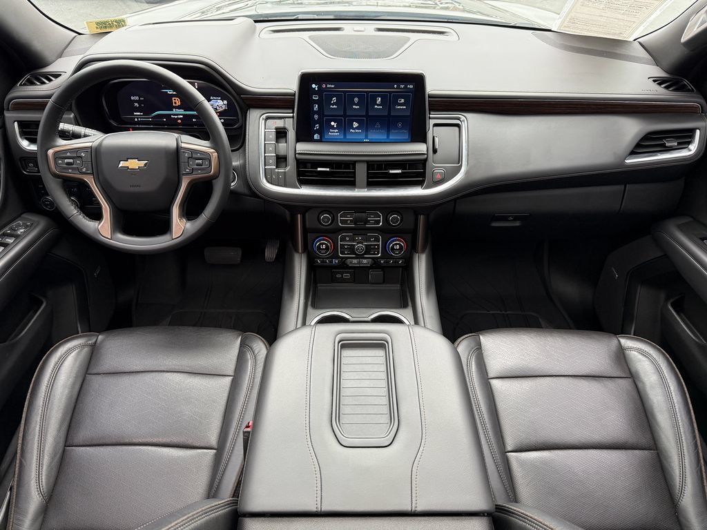 Used 2024 Chevrolet Suburban High Country AWD/4WD image 20