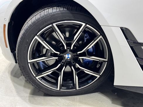 Certified 2025 BMW i4 xDrive40i w/ M Sport Package image 7