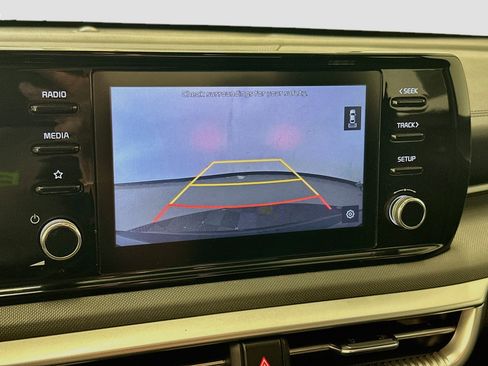 Used 2022 Kia K5 LXS FWD image 22