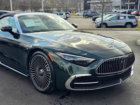 New 2026 Mercedes-Benz Maybach SL 680 image 3