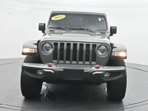 Used 2023 Jeep Gladiator Rubicon w/ Trailer Tow Package AWD/4WD image 2