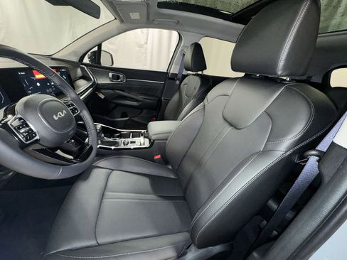 New 2025 Kia Sorento SX image 13