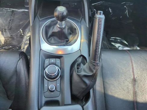 Used 2016 MAZDA MX-5 Miata Grand Touring RWD image 22