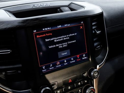 Used 2019 RAM 1500 Laramie image 29