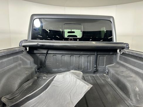 Used 2020 Jeep Gladiator Mojave w/ Cold Weather Group image 27