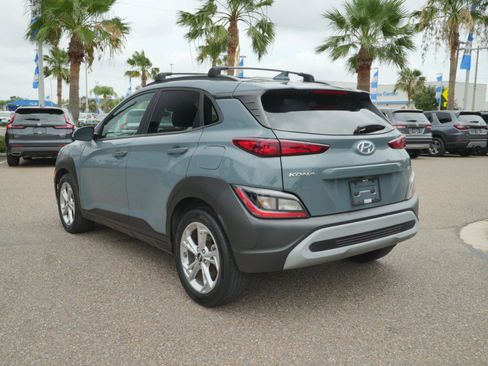 Used 2022 Hyundai Kona SEL AWD/4WD image 5