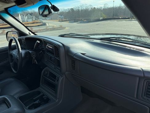 Used 2007 GMC Sierra 1500 SLE w/ Sierra Special Edition image 25