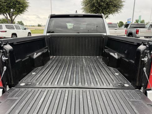 Used 2024 Toyota Tacoma SR5 RWD image 32