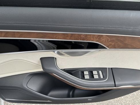 Certified 2023 Audi A8 L 3.0T w/ Comfort Plus Package image 33