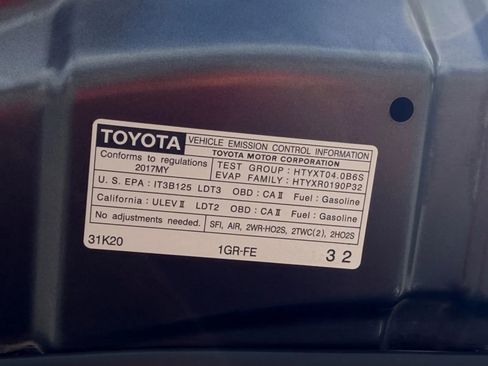 Used 2017 Toyota 4Runner TRD Off-Road Premium AWD/4WD image 42