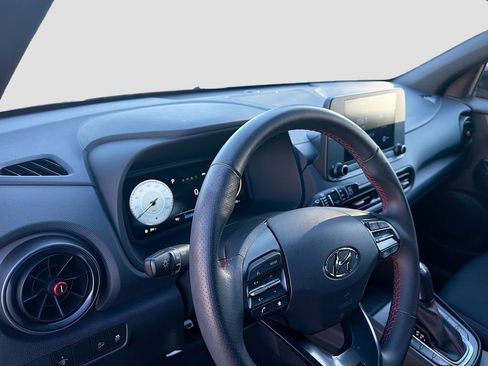 Used 2022 Hyundai Kona N Line image 9