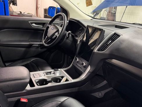 Used 2024 Kia Sportage EX image 4