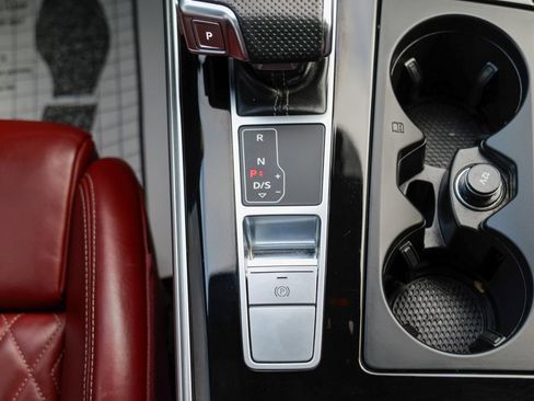 Used 2021 Audi S6 Prestige w/ Prestige Package image 51