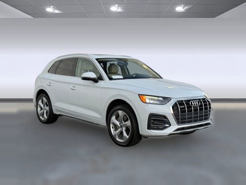 Used 2021 Audi Q5 Premium Plus w/ Premium Plus Package image 6