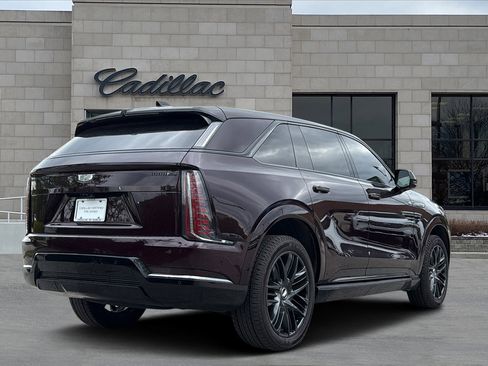 Certified 2026 Cadillac Escalade IQ Sport 2 w/ LPO, ONYX Package AWD/4WD image 3