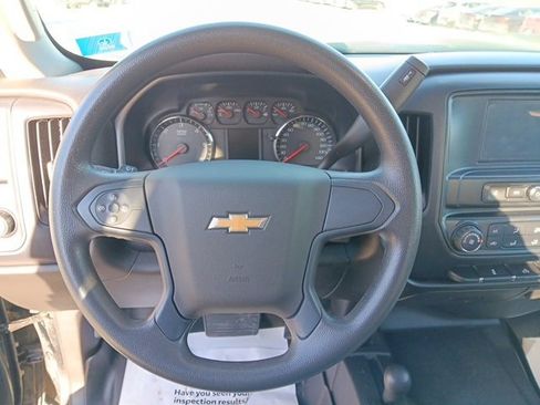 Used 2018 Chevrolet Silverado 2500 W/T w/ Snow Plow Prep Package image 9