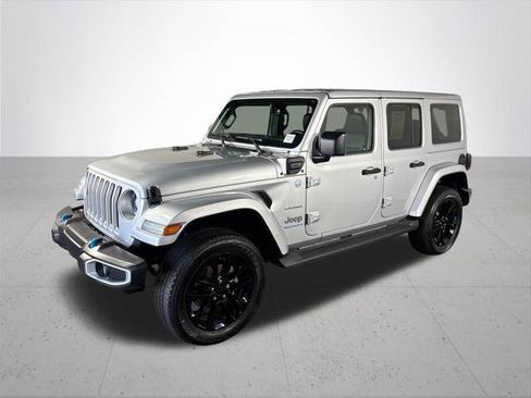 Certified 2023 Jeep Wrangler Unlimited Sahara w/ Cold Weather Group AWD/4WD image 2