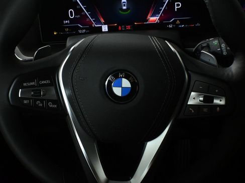 Used 2026 BMW X5 xDrive40i w/ Premium Package image 19