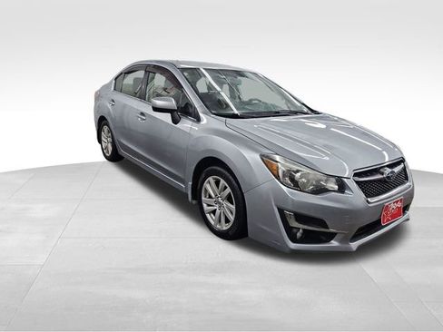 Used 2015 Subaru Impreza 2.0i Premium image 9