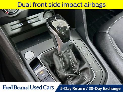Used 2022 Volkswagen Taos SE w/ Panoramic Sunroof Package AWD/4WD image 20
